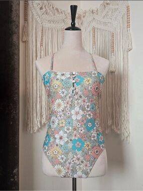 O'Neill Floral Print Top in Cream with Teal Accents